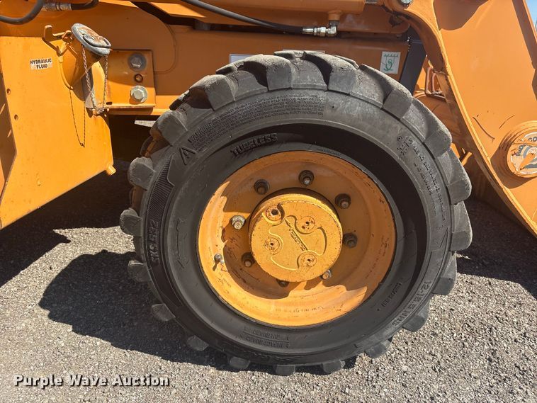 image for item EG8915 2010 Case 580 Super M backhoe