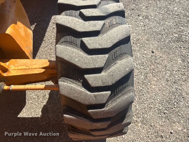 image for item EG8915 2010 Case 580 Super M backhoe