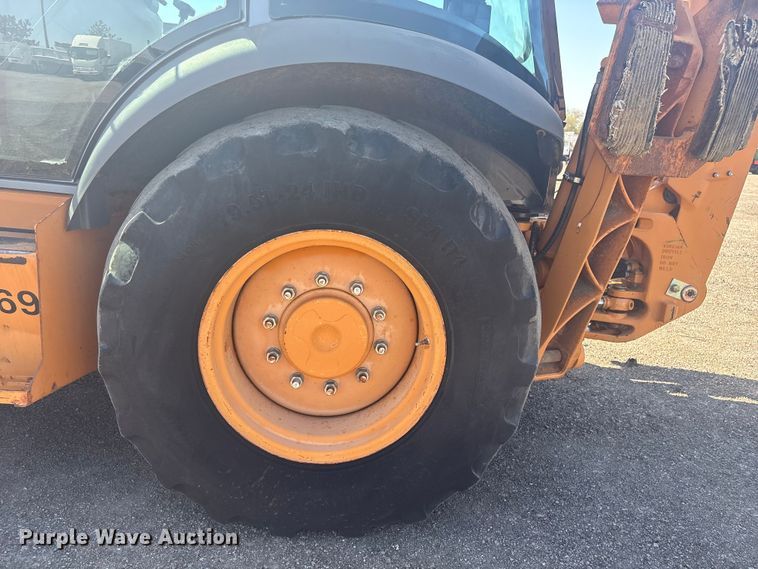 image for item EG8915 2010 Case 580 Super M backhoe