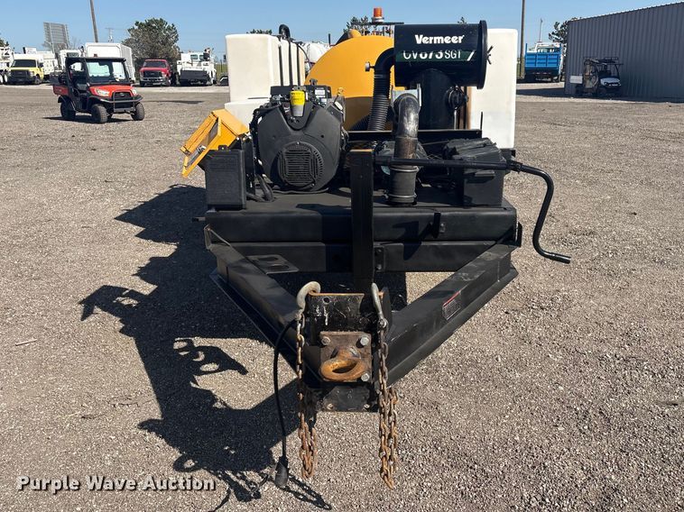 image for item EG8917 2023 Vermeer CV873SGT vacuum excavator