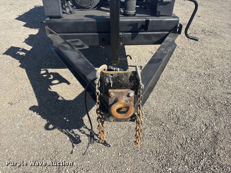 image for item EG8917 2023 Vermeer CV873SGT vacuum excavator