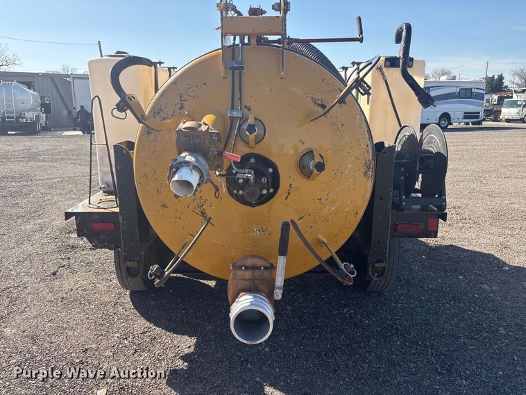 image for item EG8917 2023 Vermeer CV873SGT vacuum excavator