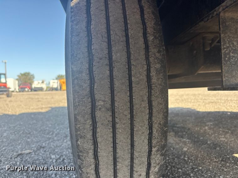 image for item EG8917 2023 Vermeer CV873SGT vacuum excavator