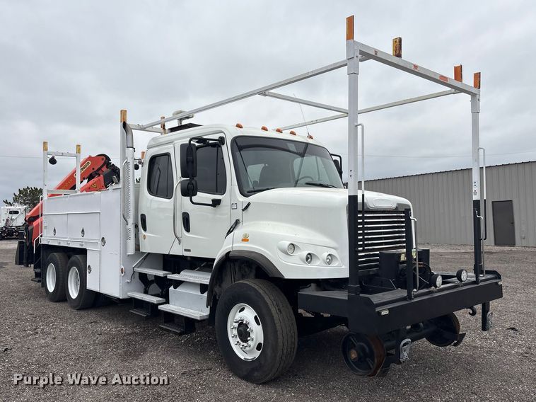image for item EG8920 2012 Freightliner Business Class M2 crane truck