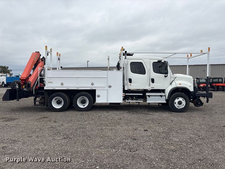 image for item EG8920 2012 Freightliner Business Class M2 crane truck