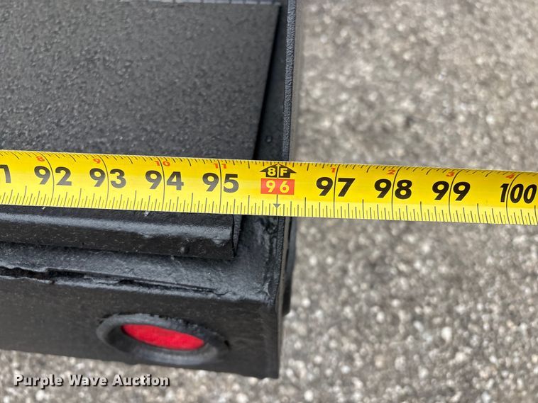 image for item EG8920 2012 Freightliner Business Class M2 crane truck