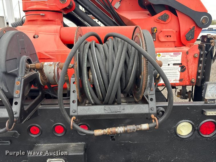 image for item EG8920 2012 Freightliner Business Class M2 crane truck