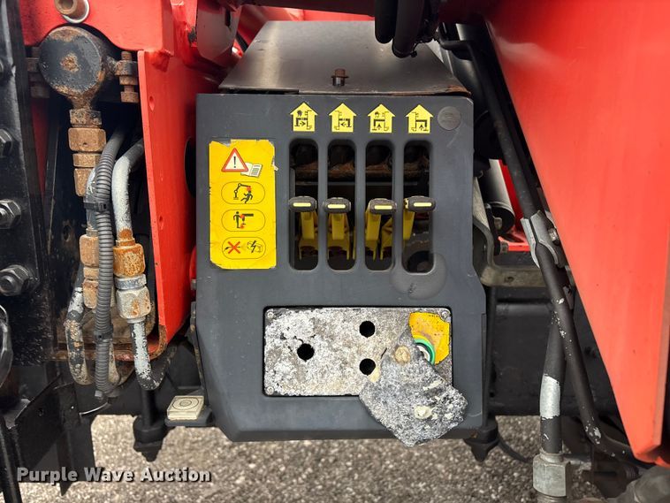 image for item EG8920 2012 Freightliner Business Class M2 crane truck