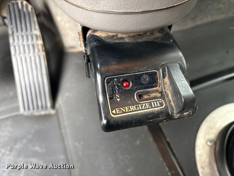 image for item EG8920 2012 Freightliner Business Class M2 crane truck