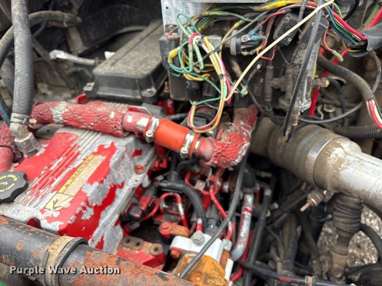 image for item EG8920 2012 Freightliner Business Class M2 crane truck