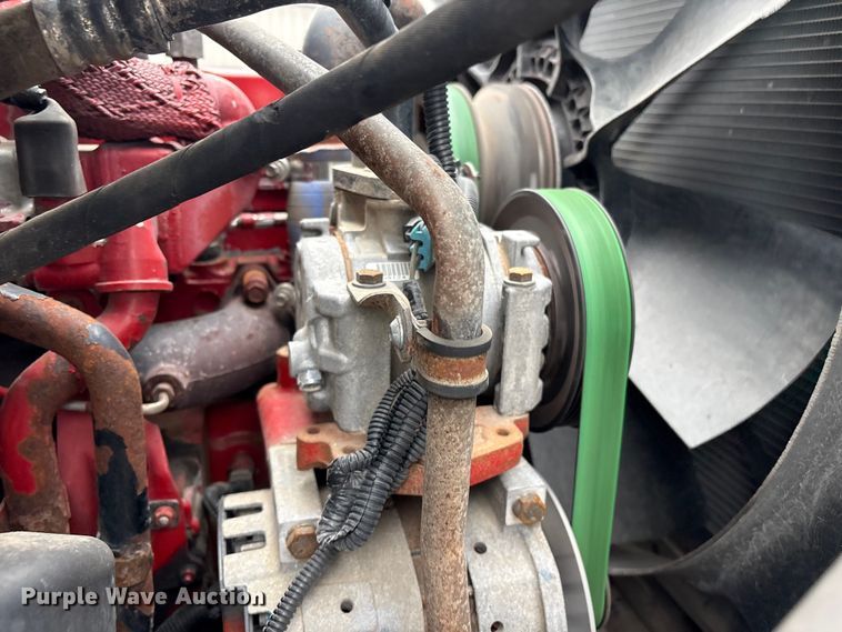 image for item EG8920 2012 Freightliner Business Class M2 crane truck