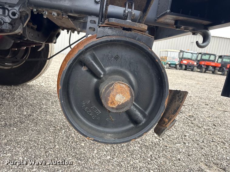 image for item EG8920 2012 Freightliner Business Class M2 crane truck