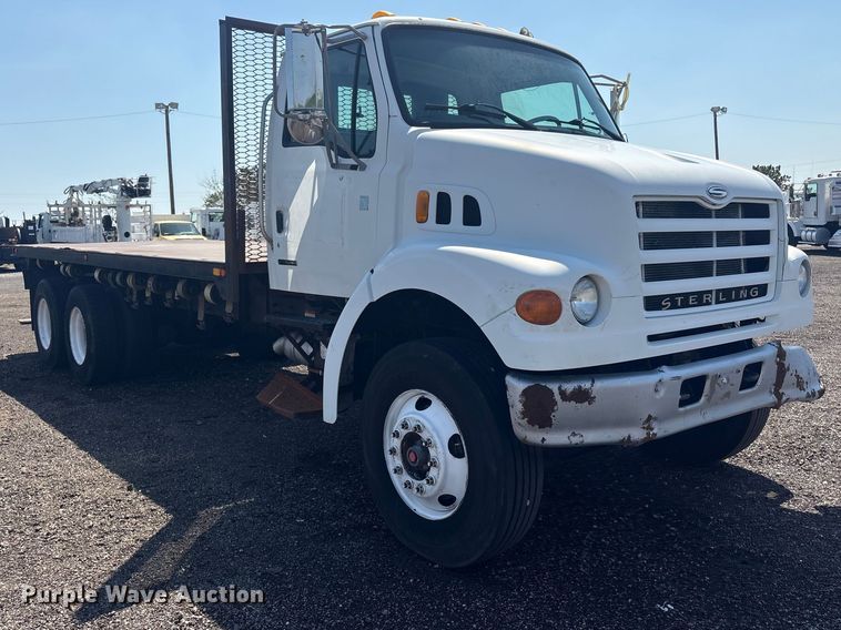 image for item EG8950 2004 Sterling L7500 Series 