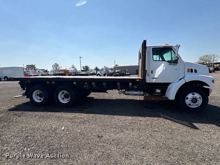 image for item EG8950 2004 Sterling L7500 Series 