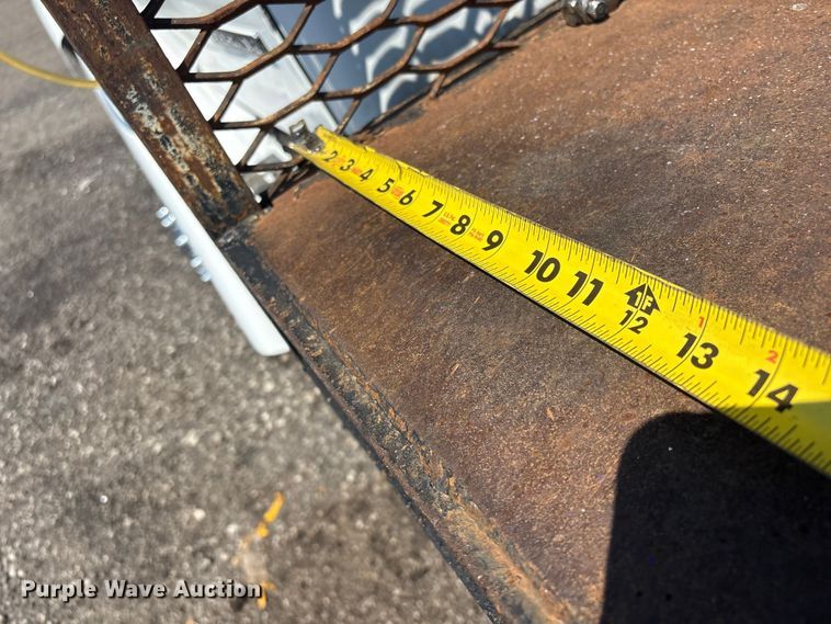 image for item EG8950 2004 Sterling L7500 Series 