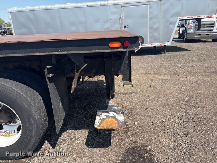 image for item EG8950 2004 Sterling L7500 Series 