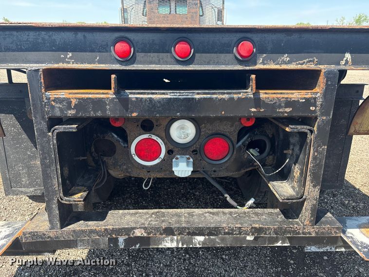 image for item EG8950 2004 Sterling L7500 Series 