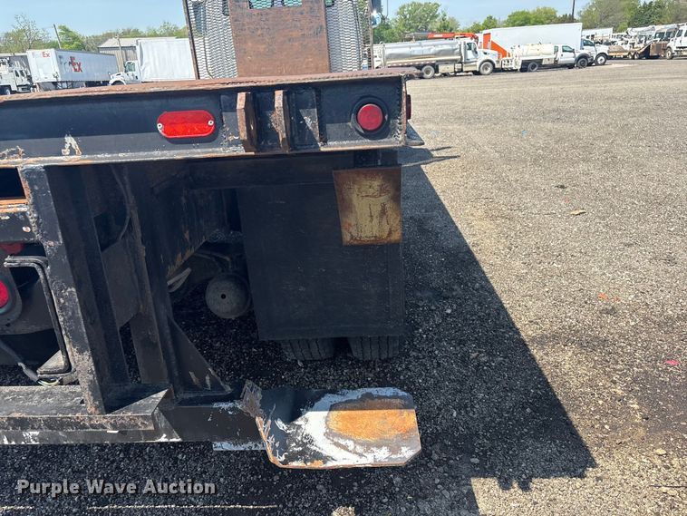 image for item EG8950 2004 Sterling L7500 Series 