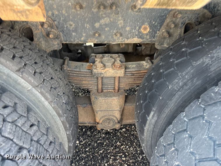 image for item EG8950 2004 Sterling L7500 Series 