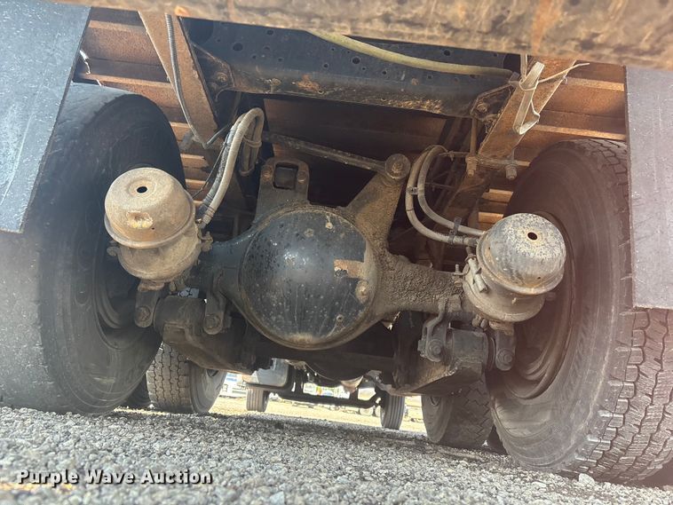 image for item EG8950 2004 Sterling L7500 Series 