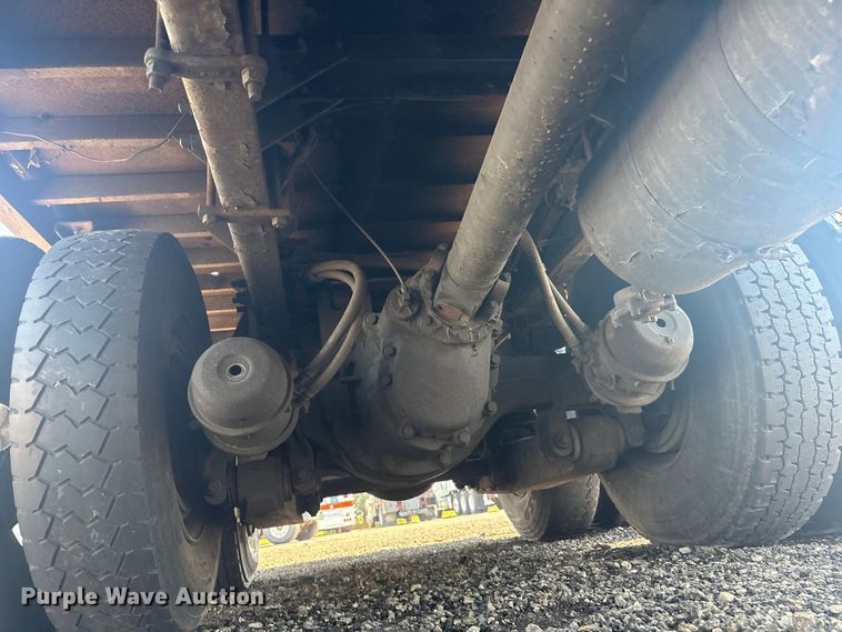 image for item EG8950 2004 Sterling L7500 Series 