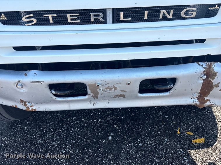 image for item EG8950 2004 Sterling L7500 Series 