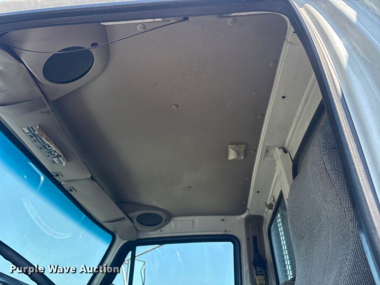 image for item EG8950 2004 Sterling L7500 Series 