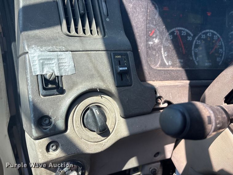 image for item EG8950 2004 Sterling L7500 Series 