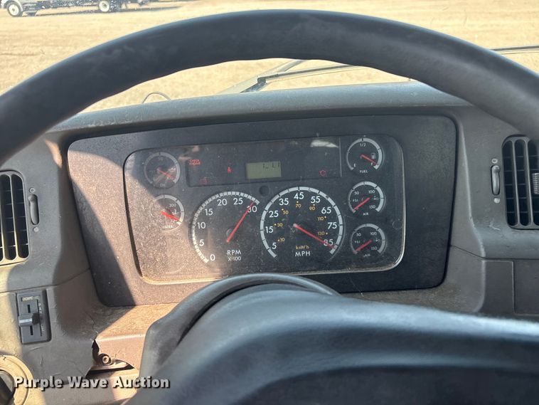 image for item EG8950 2004 Sterling L7500 Series 