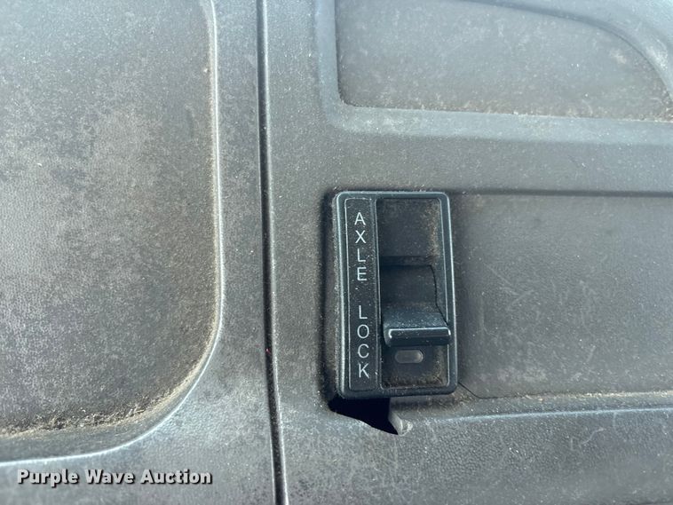 image for item EG8950 2004 Sterling L7500 Series 