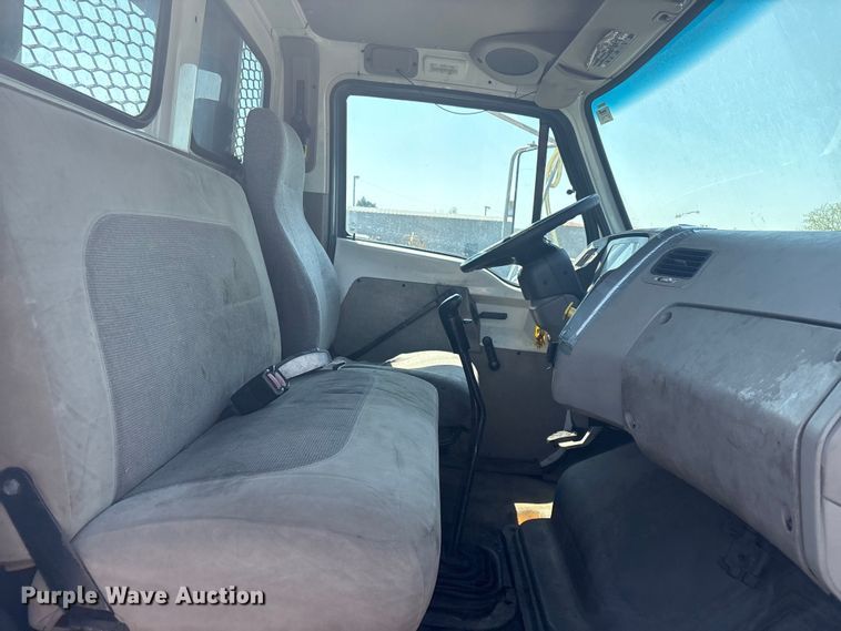 image for item EG8950 2004 Sterling L7500 Series 