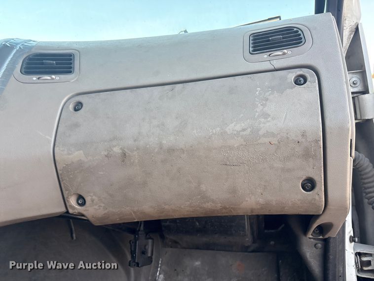 image for item EG8950 2004 Sterling L7500 Series 