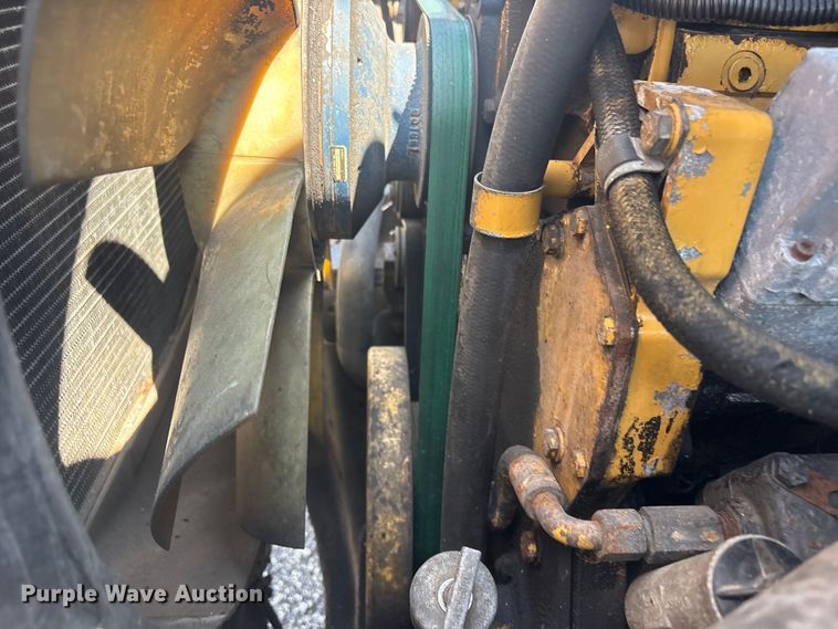 image for item EG8950 2004 Sterling L7500 Series 