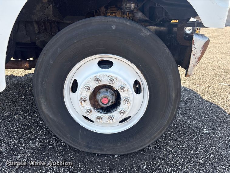 image for item EG8950 2004 Sterling L7500 Series 