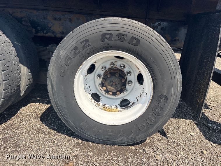 image for item EG8950 2004 Sterling L7500 Series 