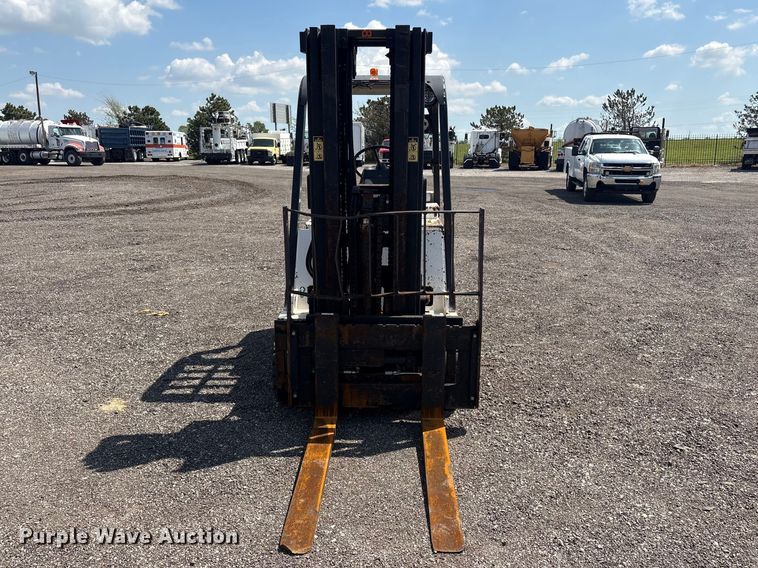 image for item EG8955 Caterpillar T80 D forklift