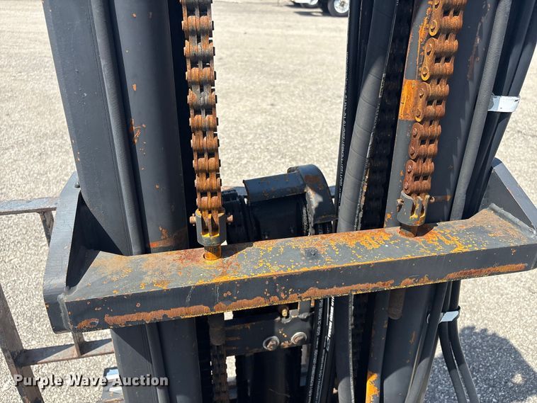 image for item EG8955 Caterpillar T80 D forklift