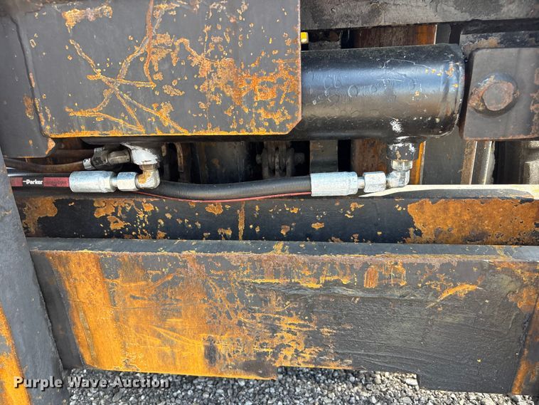 image for item EG8955 Caterpillar T80 D forklift