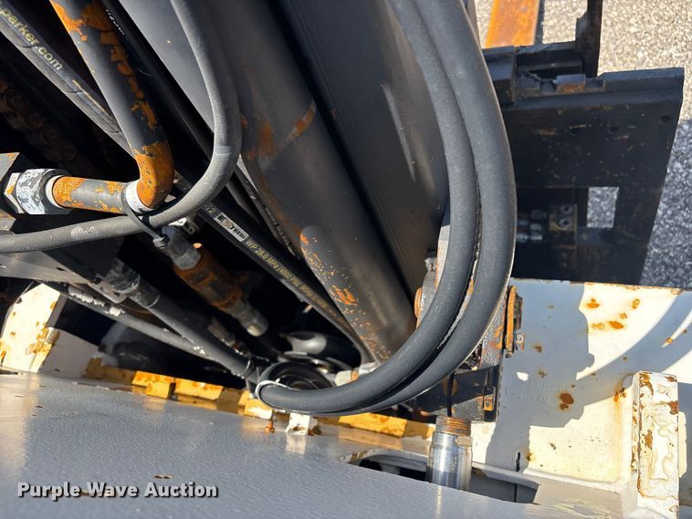 image for item EG8955 Caterpillar T80 D forklift