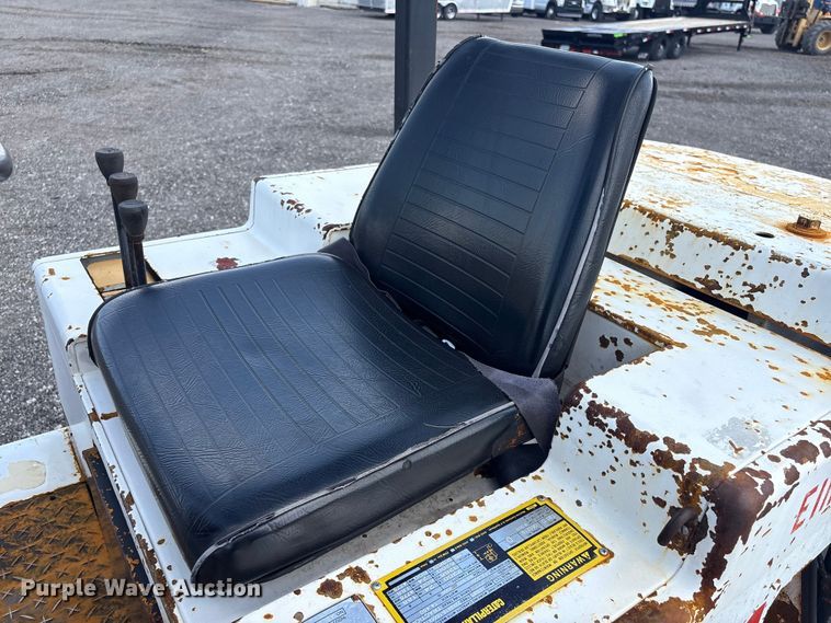 image for item EG8955 Caterpillar T80 D forklift
