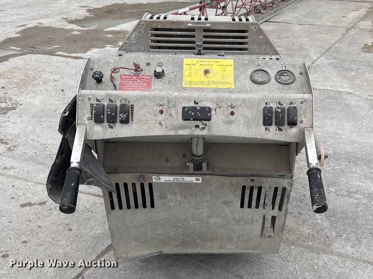image for item EI5779 2018 Husqvarna Soff Cut 4200 concrete saw