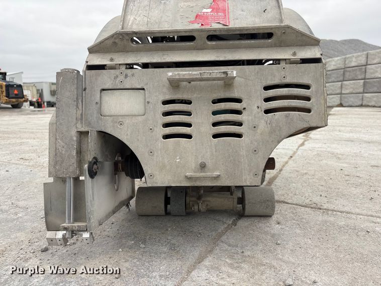 image for item EI5779 2018 Husqvarna Soff Cut 4200 concrete saw