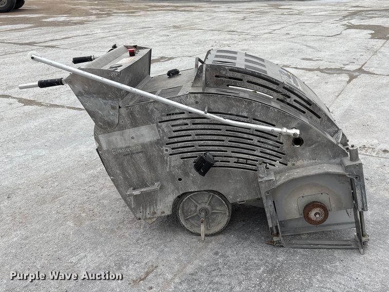 image for item EI5780 2011 Husqvarna X5000 concrete saw