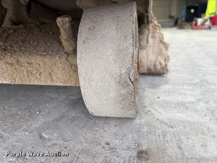 image for item EI5781 2010 Husqvarna FS6600D concrete saw