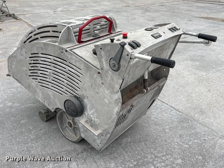 image for item EI5782 2006 Soffcut X5000 concrete saw