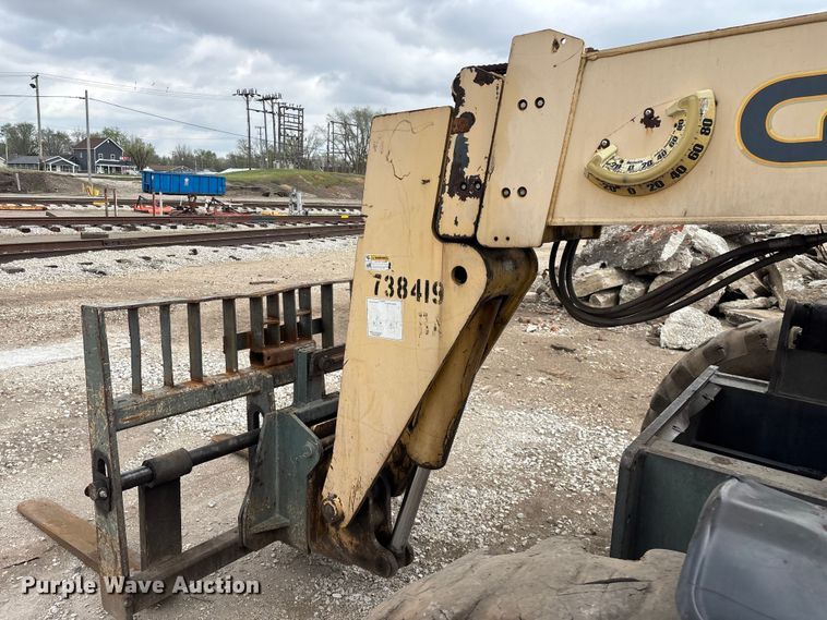 image for item EO4142 Gehl RS8-42 telehandler