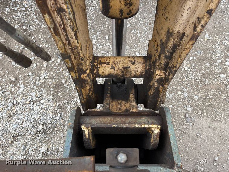 image for item EO4142 Gehl RS8-42 telehandler