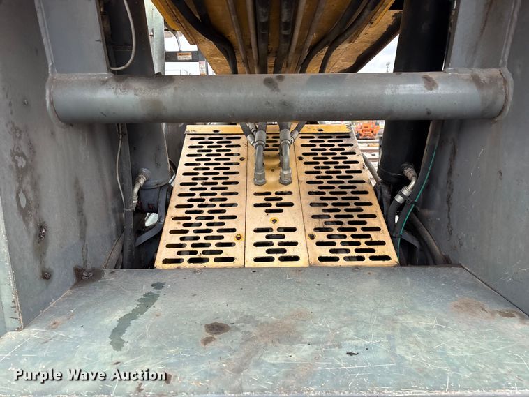 image for item EO4142 Gehl RS8-42 telehandler