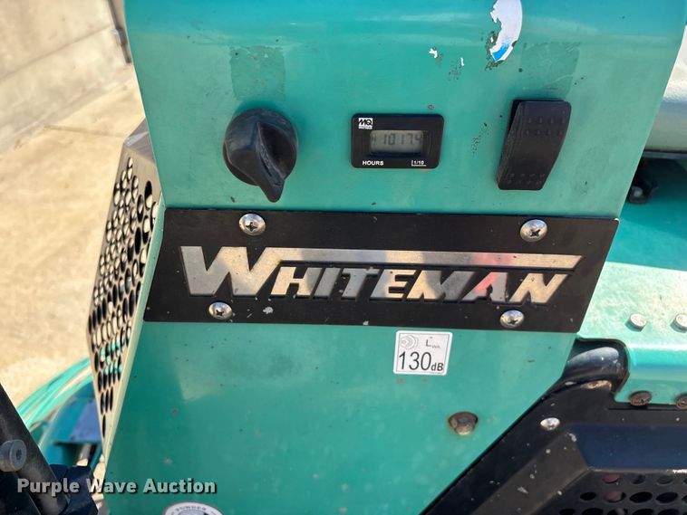 image for item EO4143 Whiteman HHXDF5 power trowel