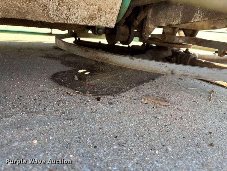 image for item EO4143 Whiteman HHXDF5 power trowel